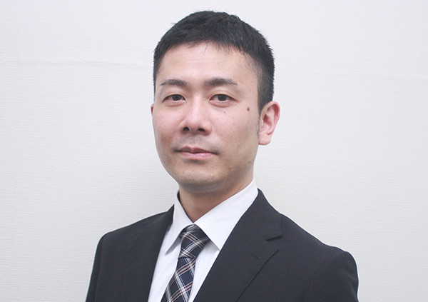 監査課 倉本 学